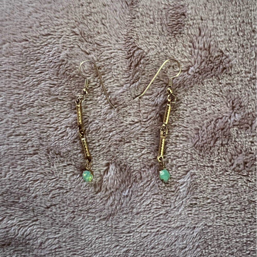 Vintage earrings 🌸